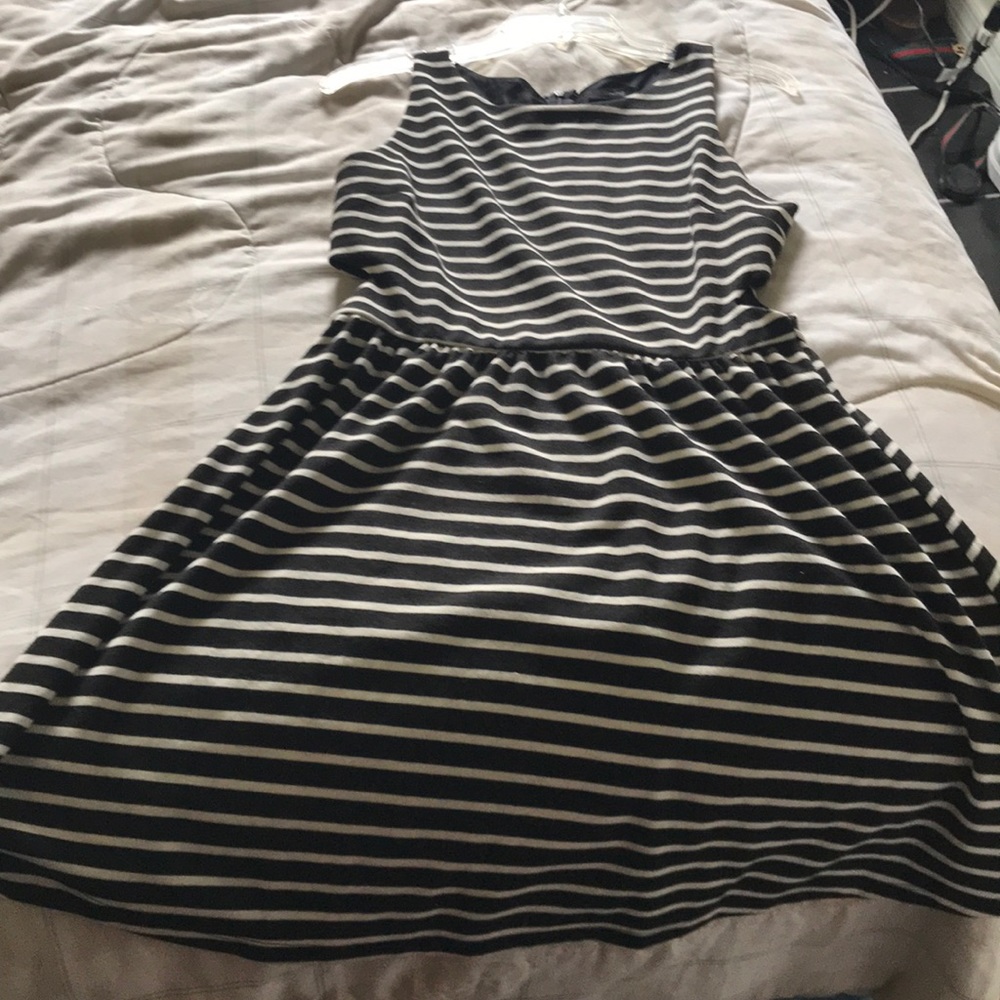Clothes - Picture 2 of 2